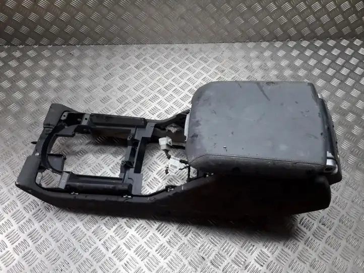 Land Rover Range Rover L322 (2002 - 2005) 64228385389 Прочие детали салона — фото 1