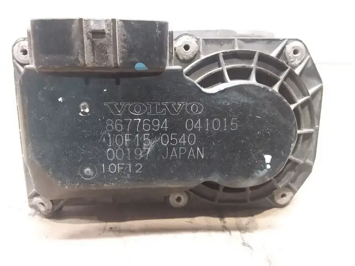 Volvo V50 (2004 - 2008) 10F150540 Дроссельная заслонка — фото 1