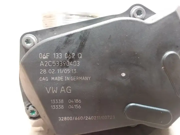 Audi A4 S4 B8 8K (2007 - 2011) 06F133062Q Дроссельная заслонка — фото 2