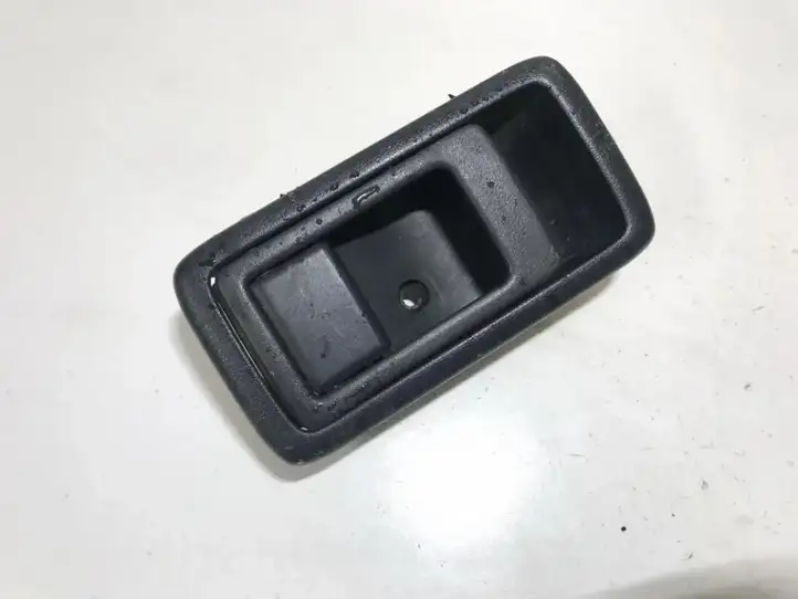 Toyota Yaris Verso (1999 - 2005) 6927716020 Ручка крышки багажника — фото 1