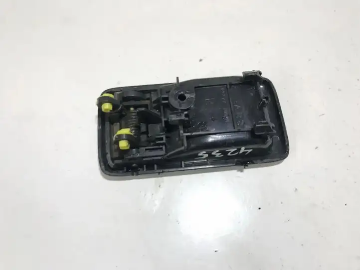 Toyota Yaris Verso (1999 - 2005) 6927716020 Ручка крышки багажника — фото 2
