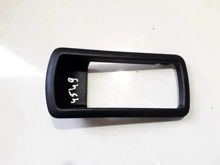 Toyota RAV 4 (XA30) (2006 - 2016) 7259742010 Прочие детали салона — фото 1
