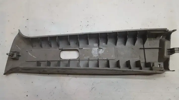 Toyota Avensis Verso (1995 - 2001) 7313530030 Прочие детали салона — фото 2