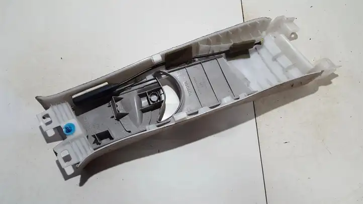 Toyota Corolla Verso AR10 (2004 - 2009) 624120f010 Прочие детали салона — фото 2