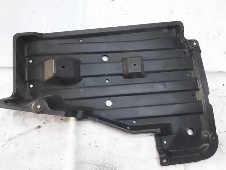 Toyota Corolla Verso AR10 (2004 - 2009) 583980F010 Защита двигателя — фото 2