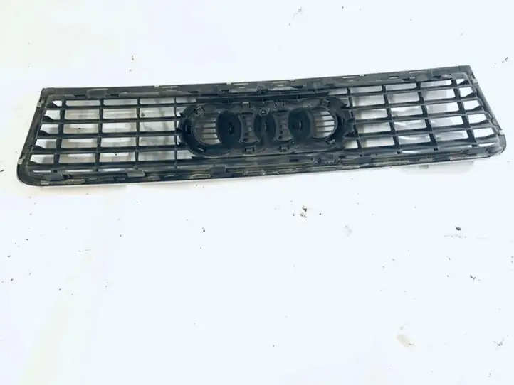 Audi A6 S6 C5 4B (2001 - 2004) 4B0853651F Передняя решетка — фото 2