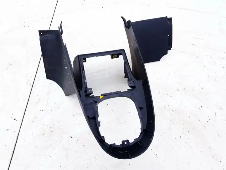 Volkswagen Caddy (2004 - 2010)  2k1863475 Другая деталь салона