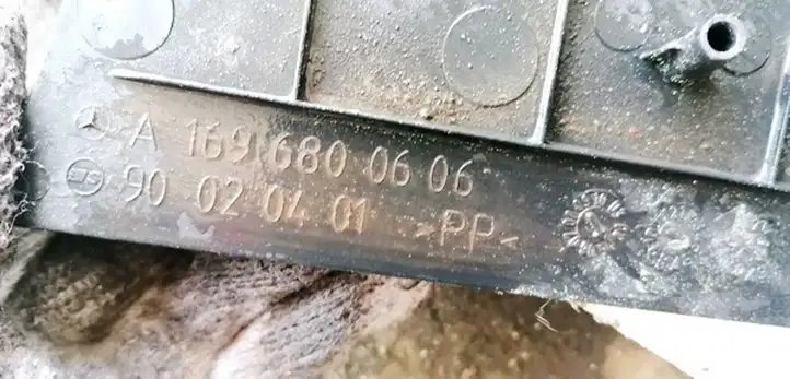 Mercedes-Benz A W169 (2004 - 2012) A1696800606 Прочие детали салона — фото 3