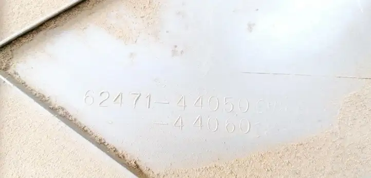 Toyota Avensis Verso (2001 - 2004) 6247144050 Прочие детали салона — фото 3