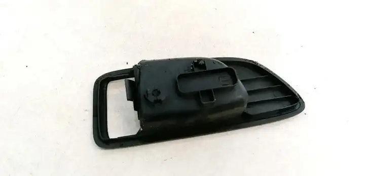 Mazda 6 (2002 - 2005) Прочие детали салона — фото 2
