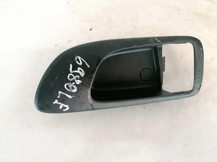 Mazda 3 I (2003 - 2006) Прочие детали салона — фото 1