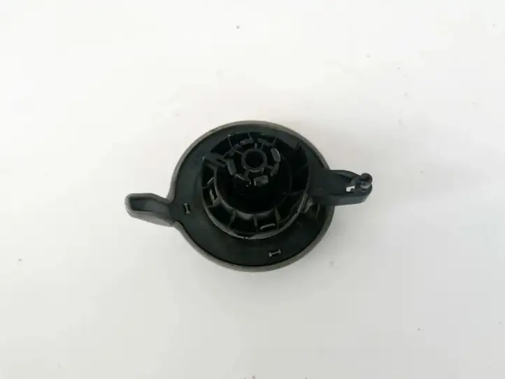 Toyota Aygo AB10 (2005 - 2008) Прочие детали салона — фото 2