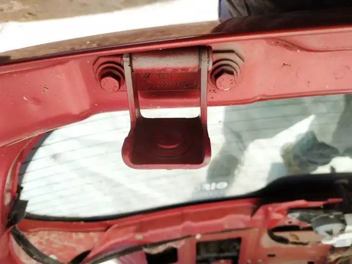 Renault Scenic II -  Grand scenic II (2003 - 2006)   Петля (петли) задней крышки