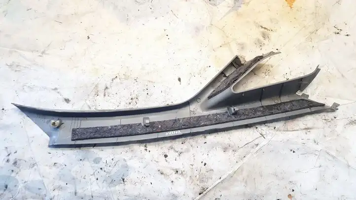 Toyota Avensis Verso (2001 - 2004) 6222044030 Прочие детали салона — фото 2
