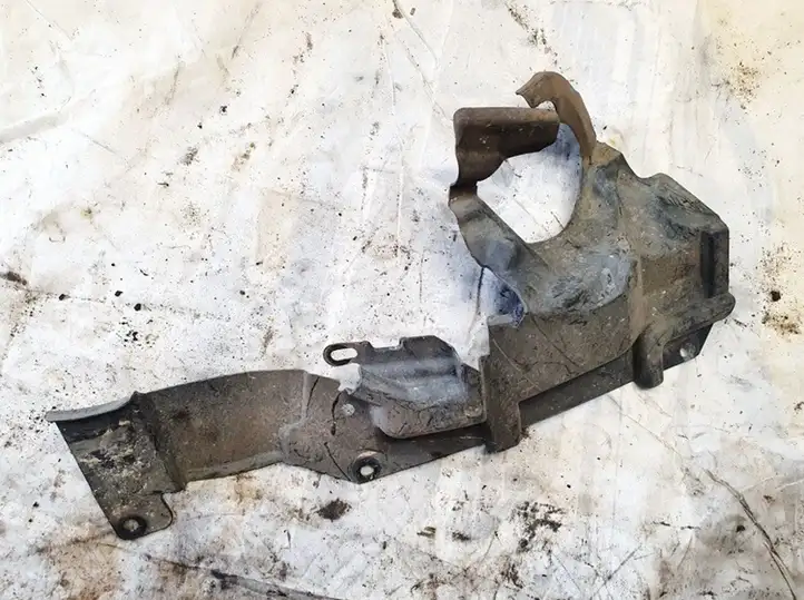 BMW 1 E81 E87 (2004 - 2011) 51717131711 Защита двигателя — фото 1