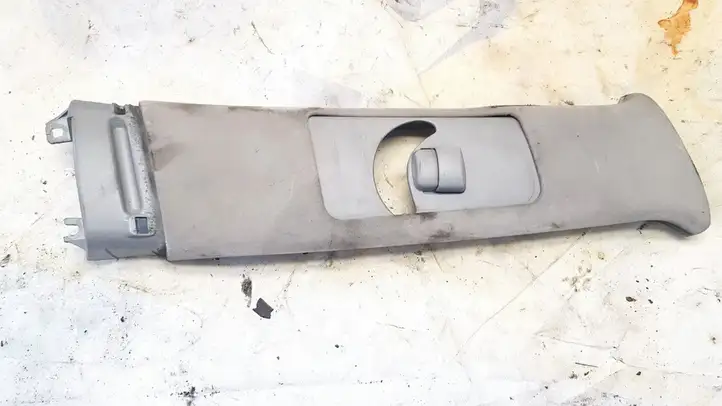 Toyota Avensis Verso (2001 - 2004) 7313530050 Прочие детали салона — фото 1