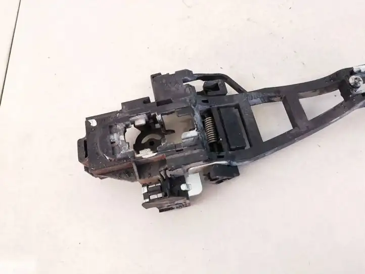 Ford Focus (2015 - 2019) Наружная ручка двери — фото 2