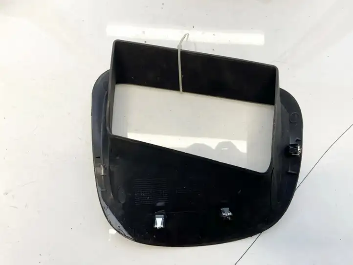 BMW 3 F30 F35 F31 (2012 - 2018) 9218563 Прочие детали салона — фото 2