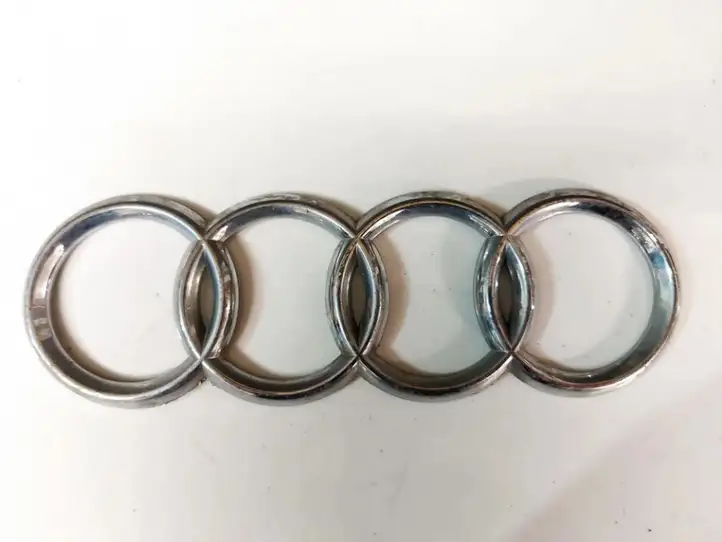Audi A6 S6 C5 4B (2001 - 2004) 8z0853742 Эмблема автомобиля — фото 2