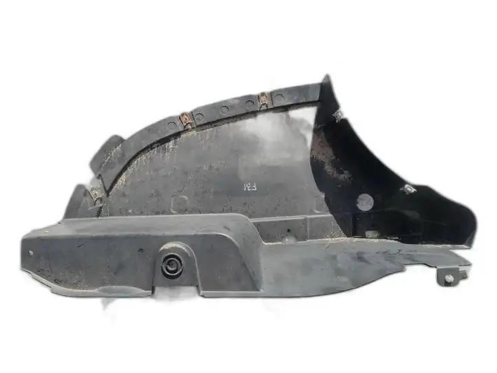 BMW 3 F30 F35 F31 (2012 - 2018) 51757258047 Защита двигателя — фото 1