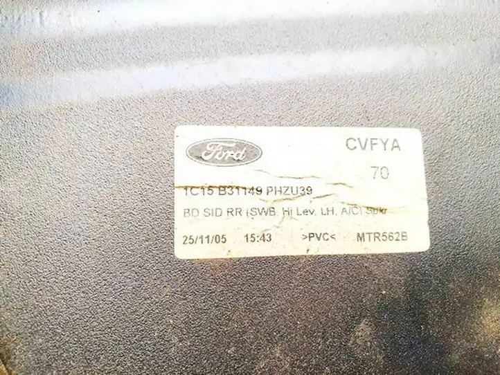Ford Transit (2000 - 2006) 1c15b31149 Прочие детали салона — фото 3