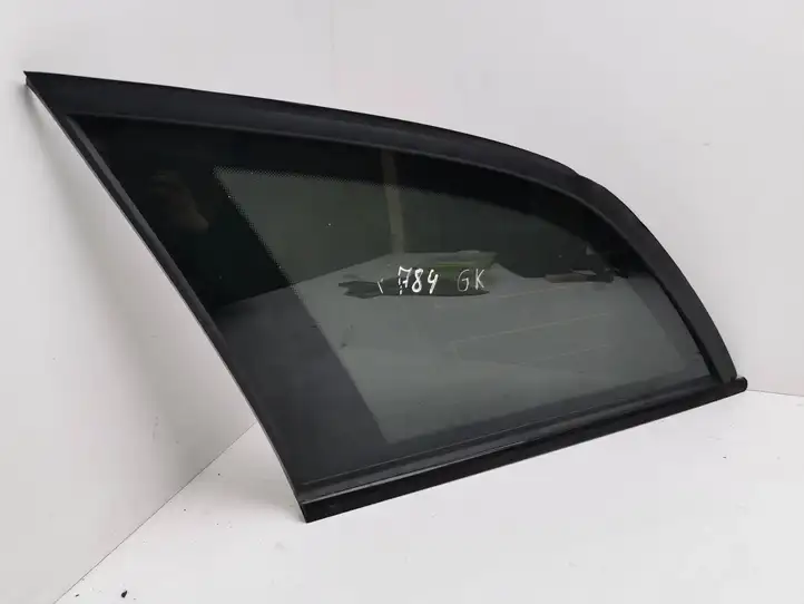 Mercedes-Benz C W204 (2007 - 2014) A2046707512 Заднее боковое стекло — фото 3