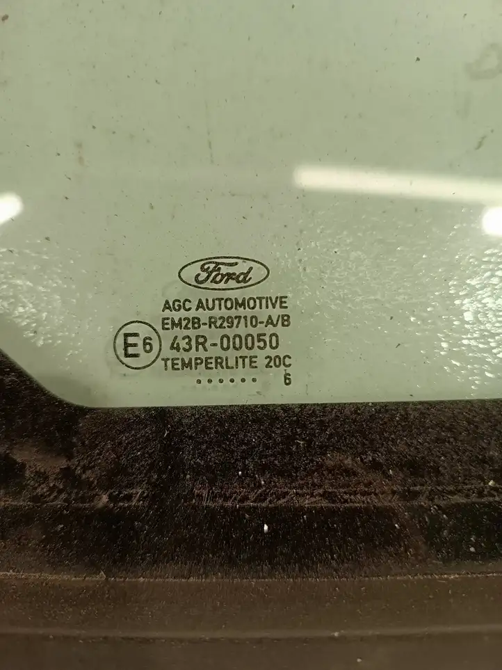 Ford S-MAX (2015 - ) EM2BR29710A Форточка двери — фото 3