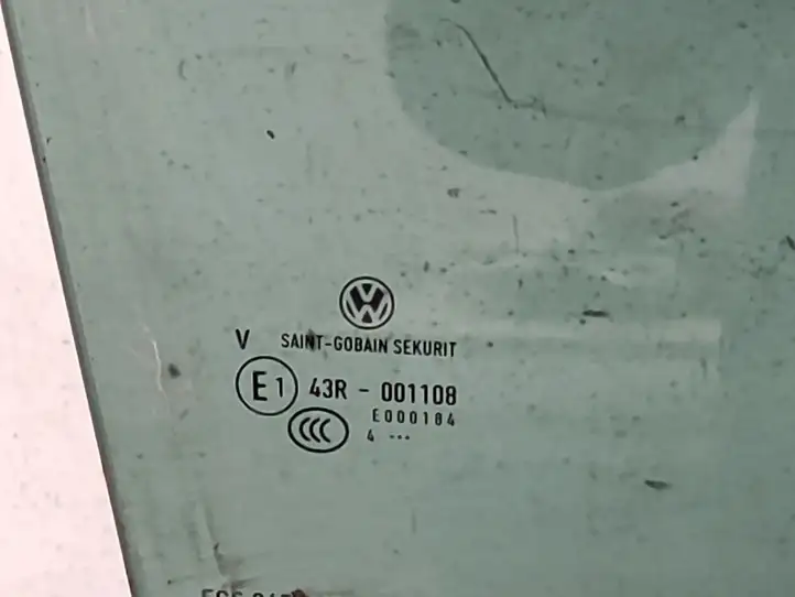 Volkswagen Golf VII (2013 - 2019) 43R001108 Стекло задней двери — фото 4