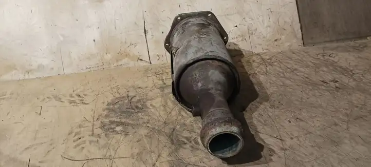 Peugeot 607 (2000 - 2004) Катализатор / DPF / FAP — фото 2