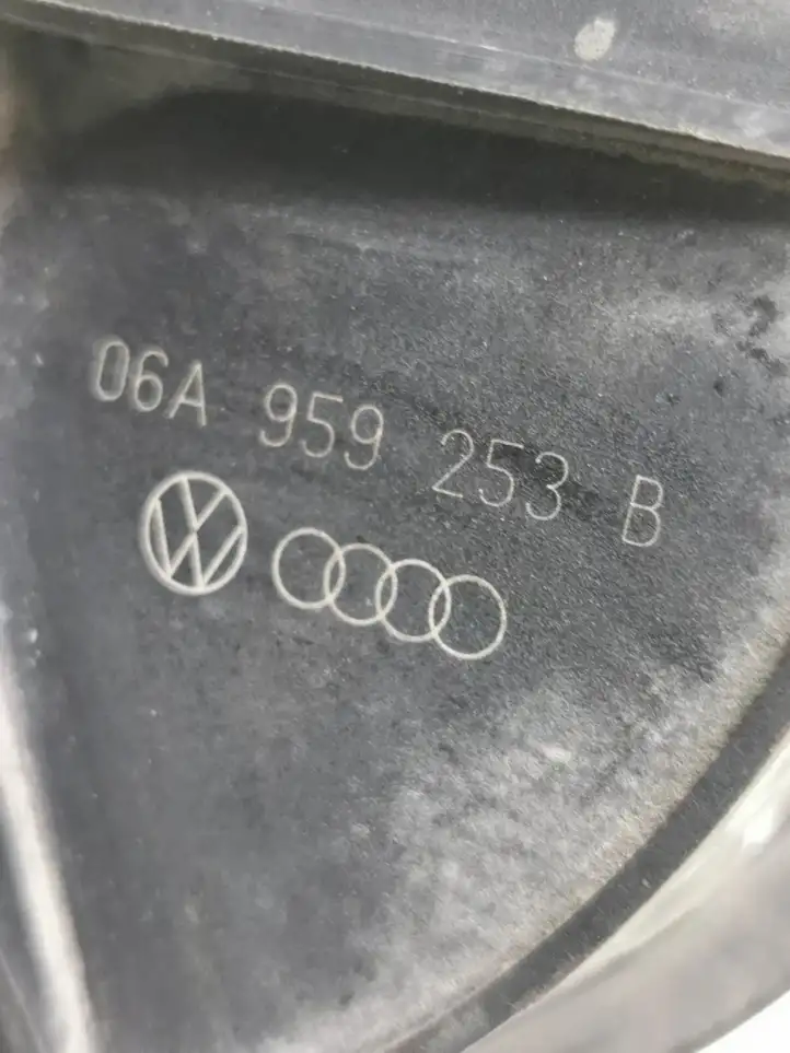Volkswagen Golf Plus (2004 - 2008) 06a959253b Насос вторичного воздуха — фото 10