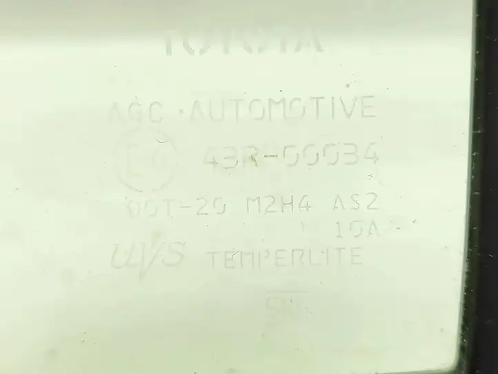 Toyota RAV 4 (XA50) (2018 - ) 43R00034 Форточка двери — фото 3