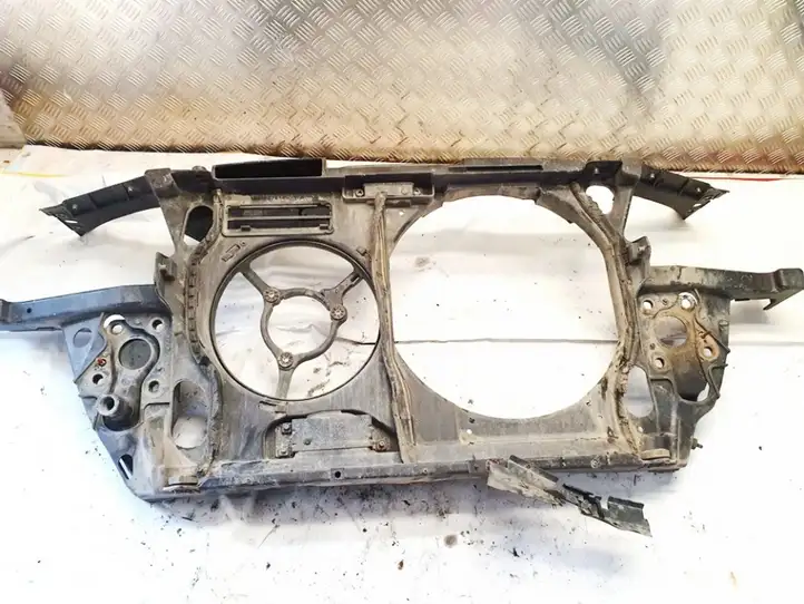 Toyota Corolla E120 E130 (2000 - 2004) 1853888116 Панель радиаторов двигателя — фото 1