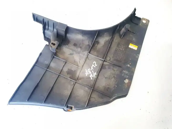 Hyundai Getz (2005 - 2011) 858231c010 Прочие детали салона — фото 3
