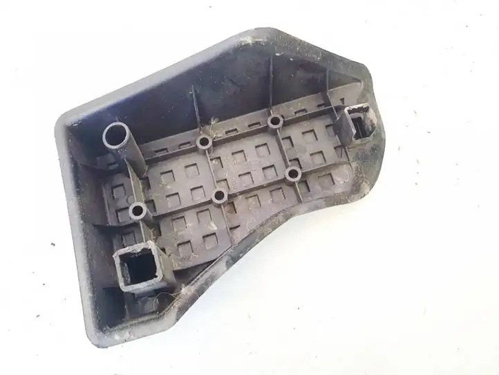 Toyota Avensis T250 (2006 - 2009) 5819205030 Прочие детали салона — фото 3