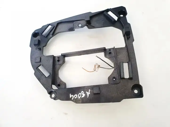 Volvo S60 (2000 - 2004)  03409736 Другая деталь салона