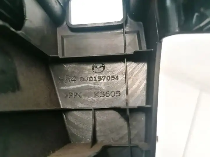 Mazda 2 (2007 - 2010) DJ0157054 Прочие детали салона — фото 3