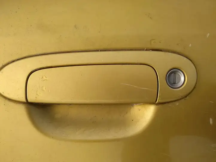 Toyota Yaris (1999 - 2003) Наружная ручка двери — фото 1