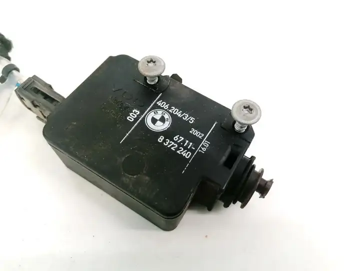 BMW 3 E46 (1998 - 2005) 67118372240 Мотор центрального замка — фото 2