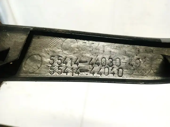 Toyota Avensis Verso (2001 - 2004) 5541444030 Прочие детали салона — фото 3