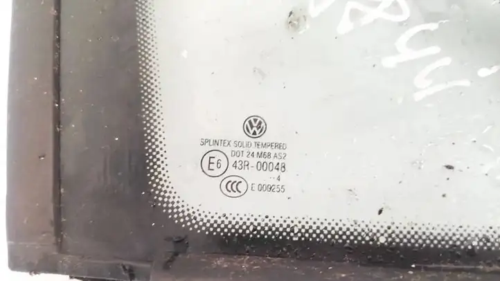 Volkswagen Touran I (2003 - 2010) Треугольное стекло кузова — фото 2