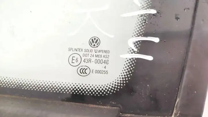 Volkswagen Touran I (2003 - 2010) Треугольное стекло кузова — фото 2