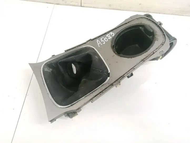Toyota Avensis T270 (2009 - 2012) 5562505020 Прочие детали салона — фото 1
