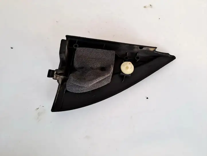 Toyota Yaris Verso (1999 - 2005) 6749152030 Прочие детали салона — фото 3