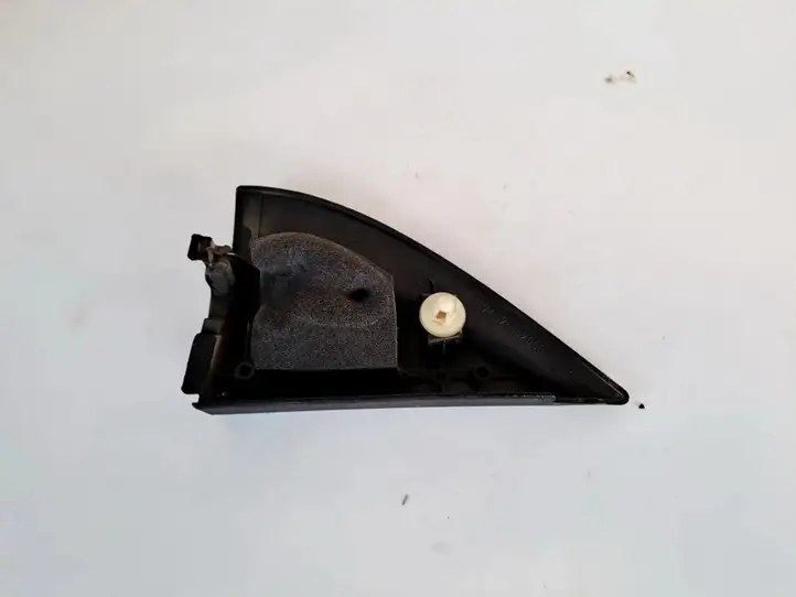 Toyota Yaris Verso (1999 - 2005) 6749252030 Прочие детали салона — фото 2