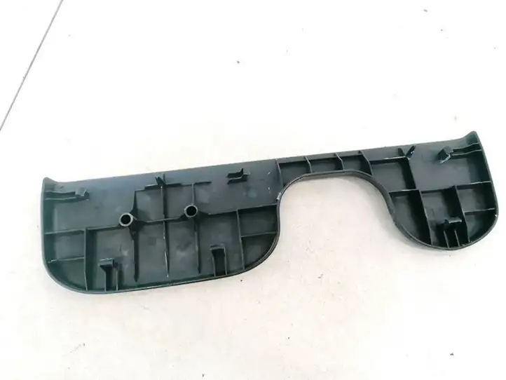 Toyota Yaris (2005 - 2009) 792460D010 Прочие детали салона — фото 2
