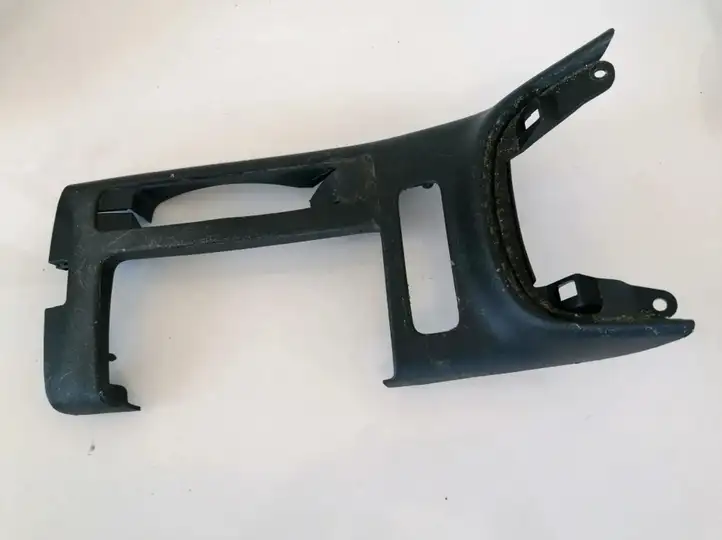 Toyota Avensis T250 (2003 - 2006) 5880505010 Прочие детали салона — фото 1