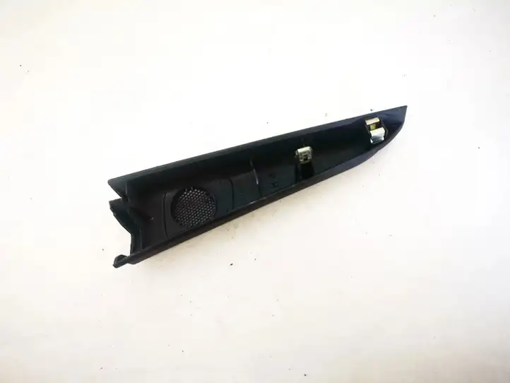 Toyota Avensis Verso (2001 - 2004) 6749144040 Прочие детали салона — фото 2