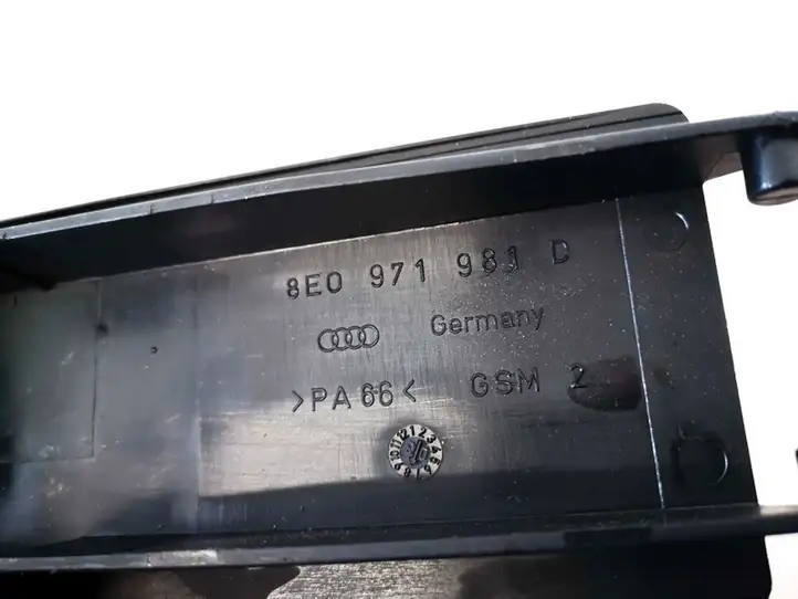 Audi A4 S4 B6 8E 8H (2000 - 2006) 8e0971981d Прочие детали салона — фото 3