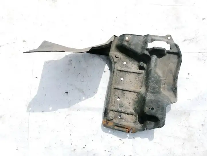Toyota Avensis Verso (2001 - 2004) 5141044010 Защита двигателя — фото 1