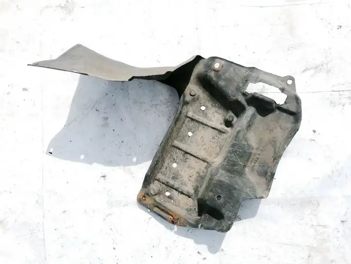 Toyota Avensis Verso (2001 - 2004) 5141044010 Защита двигателя — фото 2